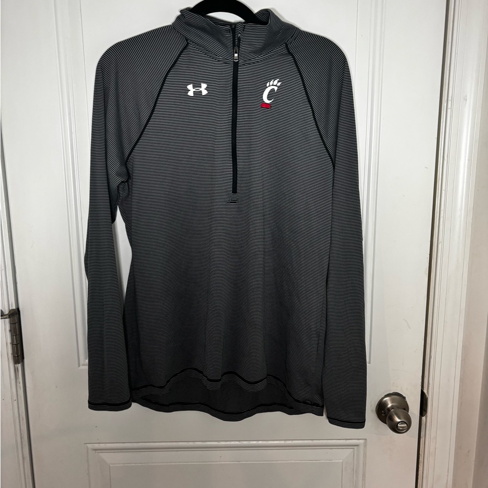 Under Armour Cincinnati Bearcats Quarter Zip Pullover – Gray Striped